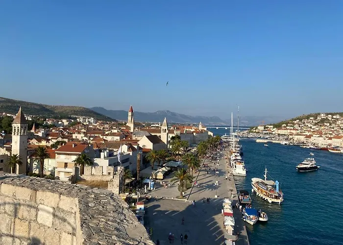 Penthouse Oceanview טרוגיר