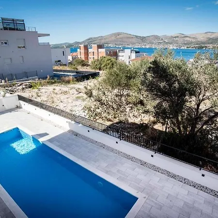 Penthouse Oceanview شقة *