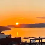 Penthouse Oceanview * Trogir